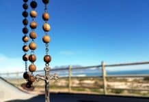 Jak Odmawiać Różaniec? (W Obrazkach – Dla Początkujących)